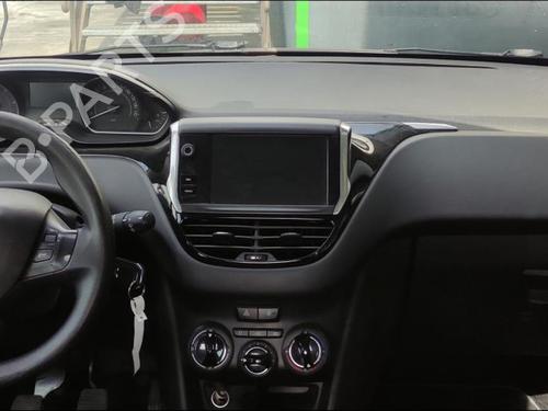 Used Dashboard Dashboard PEUGEOT 208 I (CA_, CC_) 1.6 BlueHDi 100 (100 hp) 33587861 33587861