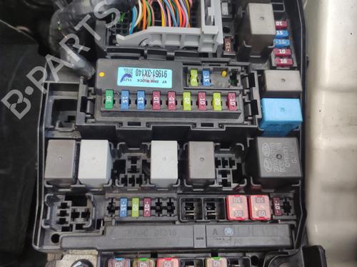 Used Fuse box Fuse box HYUNDAI i30 (GD) 1.6 CRDi (110 hp) 33595124 33595124