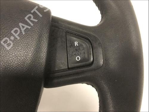 Used Steering wheel Steering wheel RENAULT SCÉNIC III (JZ0/1_) [2008-2016] 33584719 33584719