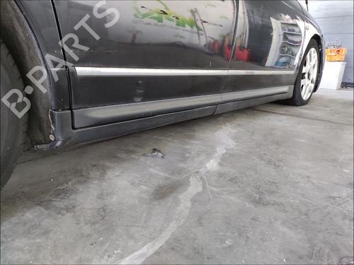Used Right sideskirt Right sideskirt CITROËN C6 (TD_) 2.7 HDi (204 hp) 33590603 33590603
