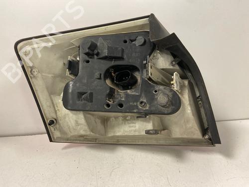 right-taillight-audi-a4-b6-8e2-2000-2001-2002-2003-2004-2005-39256274 main image