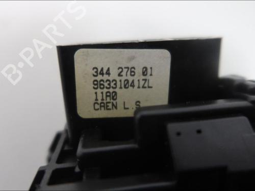 Used Steering column stalk Steering column stalk PEUGEOT 306 Hatchback (7A, 7C, N3, N5) [1993-2003] 33574968 33574968