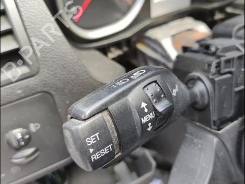 switch-ford-kuga-i-2008-2009-2010-2011-2012-35908809 main image
