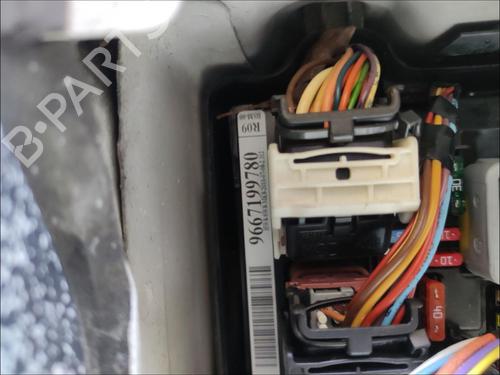Used Fuse box Fuse box PEUGEOT 207 (WA_, WC_) 1.4 HDi (68 hp) 33837227 33837227