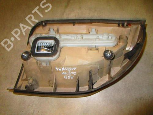 Piloto trasero derecho Piloto trasero derecho OPEL ZAFIRA A MPV (T98) 2.2 DTI 16V (F75) (125 hp) 33572160 33572160