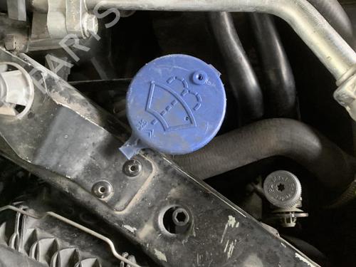 windscreen-washer-tank-renault-megane-iii-hatchback-bz01_-b3_-2008-33604289 main image
