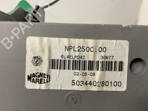 fuse-box-peugeot-boxer-van-2006-36247556 main image