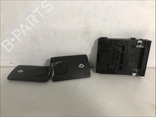Used Card reader Card reader RENAULT SCÉNIC III (JZ0/1_) 1.5 dCi (106 hp) 33573788 33573788