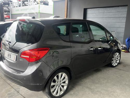 Used Parts OPEL MERIVA B MPV (S10)  1.7 CDTI (75)  4556122