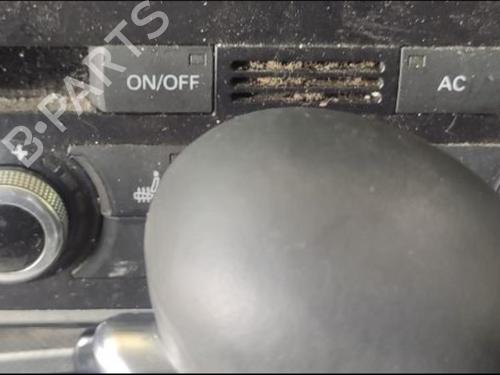 climate-control-audi-q7-4lb-2006-2007-2008-2009-2010-2011-2012-2013-2014-2015-2016-33591421 main image