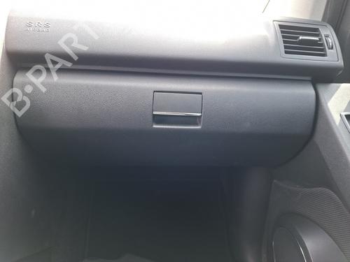 Used Glove box Glove box 37510004 37510004