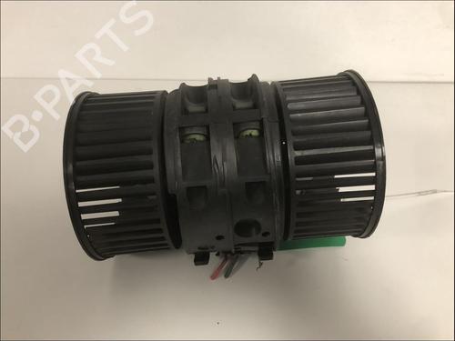 Used Heater blower motor Heater blower motor RENAULT SCÉNIC III (JZ0/1_) 1.5 dCi (110 hp) 33586466 33586466