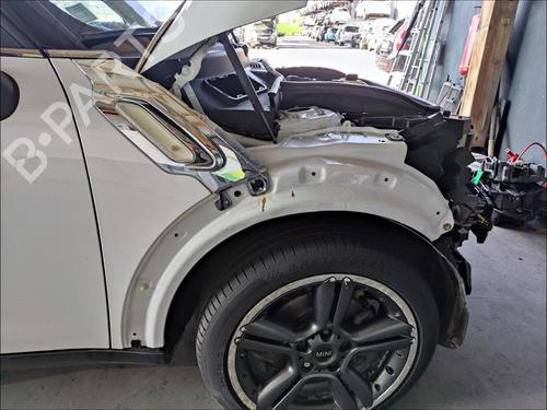 Used Right front fenders Right front fenders MINI MINI COUNTRYMAN (R60) One D (90 hp) 33586732 33586732