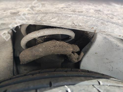 Højre fortil støddæmper Højre fortil støddæmper VOLVO C30 (533) D5 (180 hp) 35910641 35910641