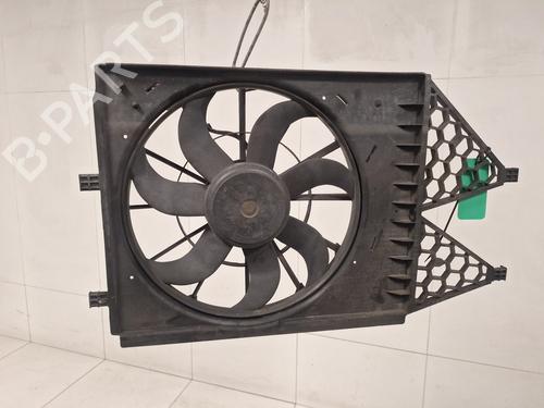 Used Radiator fan Radiator fan SEAT IBIZA IV SC (6J1, 6P5) [2008-2018] 33596482 33596482