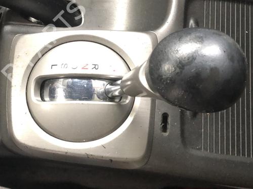 Used Gear lever Gear lever HONDA CIVIC VIII Saloon (FD, FA) 1.3 IMA (FA3, FD3) (95 hp) 35913644 35913644