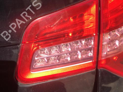 Feu de coffre droit Feu de coffre droit CITROËN C5 III (RD_) 2.0 HDi 165 (RDRHHA, RDRHH8) (163 hp) 33837569 33837569