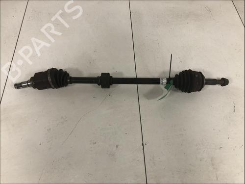 Used Right front driveshaft Right front driveshaft TOYOTA YARIS (_P9_) 1.4 D-4D (NLP90_, NLP90R) (90 hp) 33580435 33580435