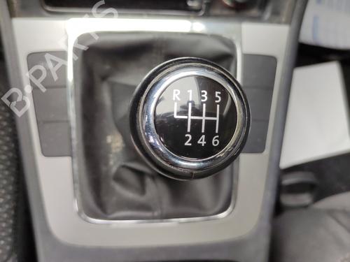 Used Gear lever Gear lever VW PASSAT B6 (3C2) 2.0 FSI (150 hp) 33595628 33595628
