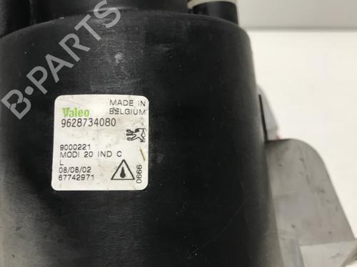 Used Right front fog light Right front fog light PEUGEOT 206 CC (2D) [2000-2008] 33600470 33600470