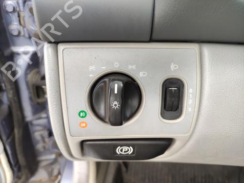 Mando luces Mando luces MERCEDES-BENZ CLK (C208) CLK 200 (208.335) (136 hp) 36577330 36577330