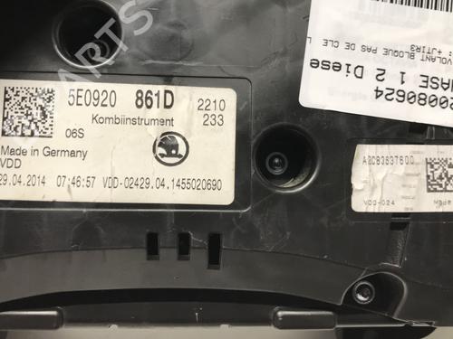 Used Instrument cluster Instrument cluster SKODA OCTAVIA III (5E3, NL3, NR3) 2.0 TDI (150 hp) 33590635 33590635