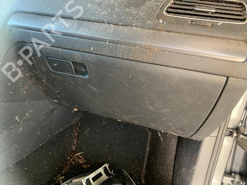 Vano posta oggetti Vano posta oggetti VW GOLF VII (5G1, BQ1, BE1, BE2) [2012-2021] 35911209 35911209