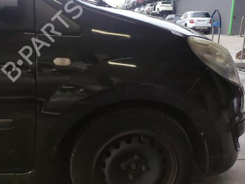 right-front-fenders-renault-twingo-ii-cn0_-2007-33754397 main image