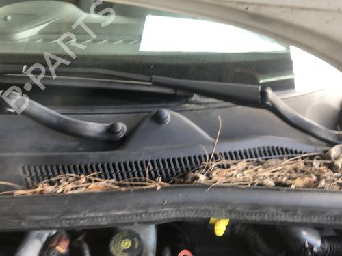 Used Front wiper motor Front wiper motor OPEL CORSA D (S07) [2006-2015] 33653519 33653519