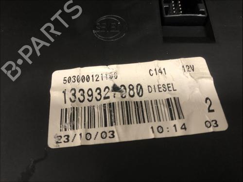 Used Instrument cluster Instrument cluster CITROËN JUMPER I Van (244) 2.2 HDi (101 hp) 33580885 33580885