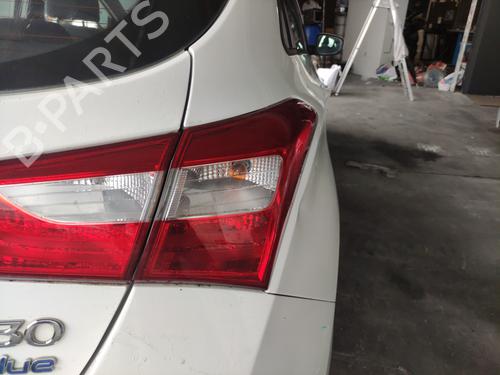 right-taillight-hyundai-i30-gd-2011-33595070 main image