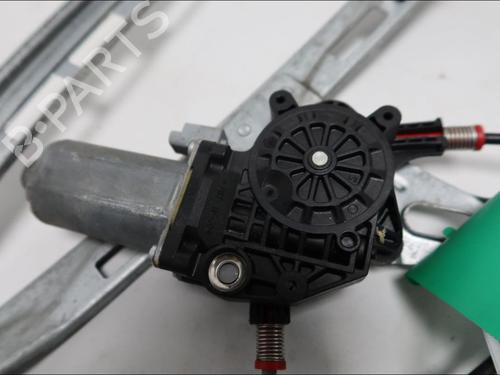 Used Front right window mechanism Front right window mechanism PEUGEOT 206 Hatchback (2A/C) [1998-2012] 33578211 33578211