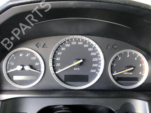 instrument-cluster-mercedes-benz-c-class-w204-2007-2008-2009-2010-2011-2012-2013-2014-2015-33602270 main image