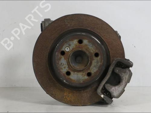 Used Left rear steering knuckle Left rear steering knuckle MERCEDES-BENZ GLA-CLASS (X156) GLA 200 CDI / d (156.908) (136 hp) 33587621 33587621