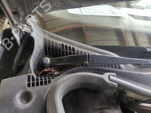 Used Front wiper motor Front wiper motor PEUGEOT 508 I (8D_) 1.6 BlueHDi 120 (120 hp) 34451759 34451759