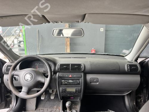 Used Dashboard Dashboard SEAT LEON (1M1) 1.9 TDI (110 hp) 34705754 34705754