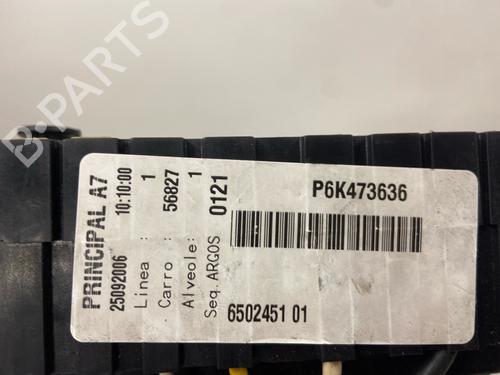 Used Fuse box Fuse box 37229454 37229454