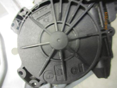 Used Front right window mechanism Front right window mechanism FORD TRANSIT Bus (FD_ _, FB_ _, FS_ _, FZ_ _, FC_ _) 2.2 TDCi (85 hp) 33572351 33572351