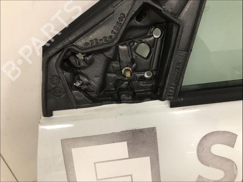 left-front-door-renault-megane-iii-hatchback-bz01_-b3_-2008-33587479 main image