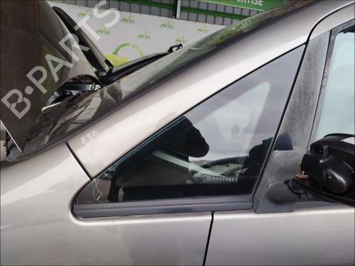 Used Front left quarter glass Front left quarter glass LANCIA MUSA (350_) 1.3 D Multijet (350.AXG11, 350.AXG1A) (90 hp) 35906823 35906823