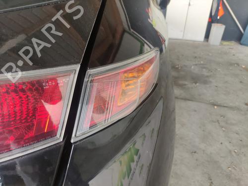 Farolim direito Farolim direito HONDA CIVIC VIII Hatchback (FN, FK) 2.2 CTDi (FK3) (140 hp) 36576931 36576931