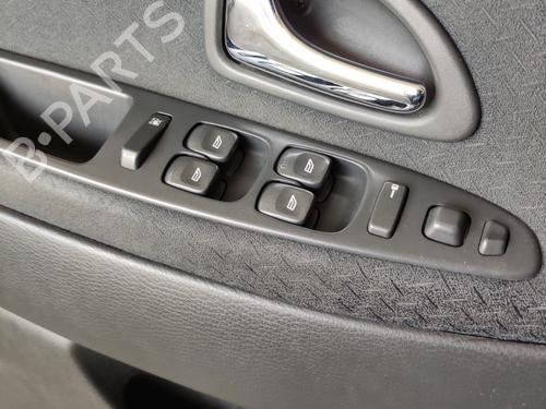 Used Left front window switch Left front window switch VOLVO V40 Estate (645) 1.9 DI (115 hp) 36576769 36576769