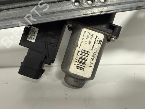 Rudehejsemekanisme Højre bagtil Rudehejsemekanisme Højre bagtil OPEL MERIVA A MPV (X03) 1.7 CDTI (E75) (100 hp) 36865210 36865210