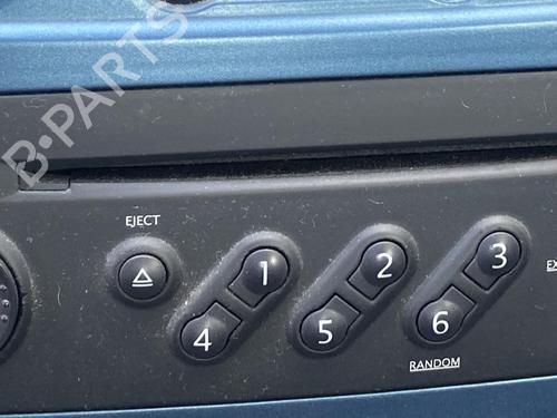 Used Radio Radio 36438018 36438018