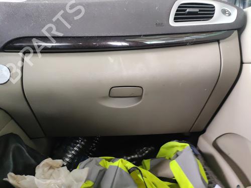 Used Glove box Glove box 36577002 36577002