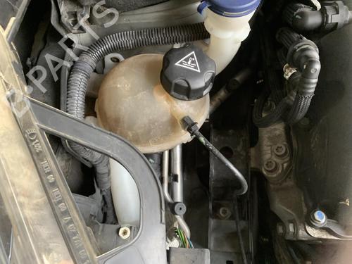 expansion-tank-citroen-ds3-sa_-2009-2010-2011-2012-2013-2014-2015-2016-33599745 main image