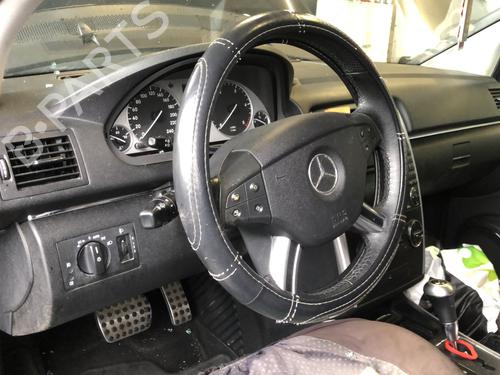 Used Dashboard Dashboard MERCEDES-BENZ B-CLASS Sports Tourer (W245) B 200 CDI (245.208) (140 hp) 33601161 33601161