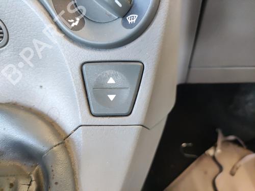 Used Right front window switch Right front window switch 36576412 36576412