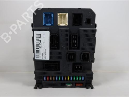 Used Fuse box Fuse box PEUGEOT 308 SW I (4E_, 4H_) 1.6 HDi (109 hp) 33578201 33578201