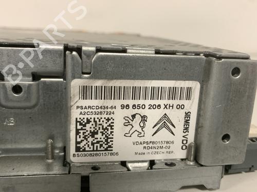 Used Radio Radio PEUGEOT 308 I (4A_, 4C_) 1.6 HDi (109 hp) 33592628 33592628